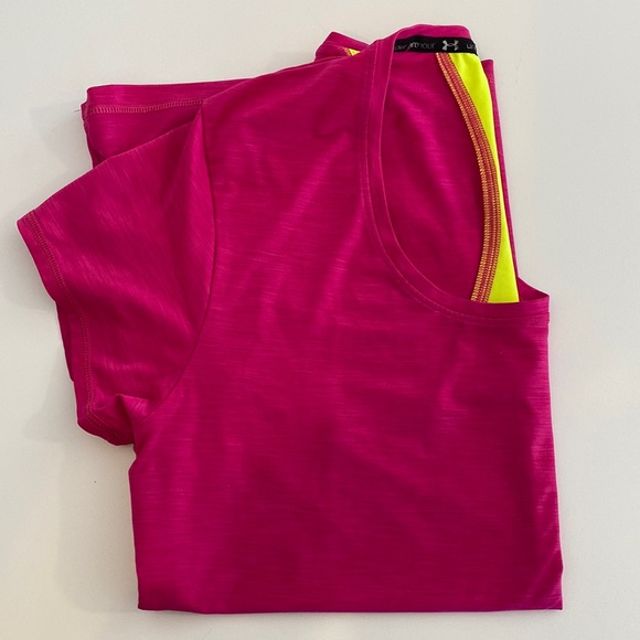 Under Armour Run TShirt - Picture 2 of 2